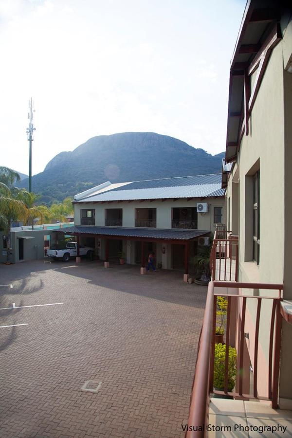 הארטביספורט Palm Valley Inn And Day Spa מראה חיצוני תמונה