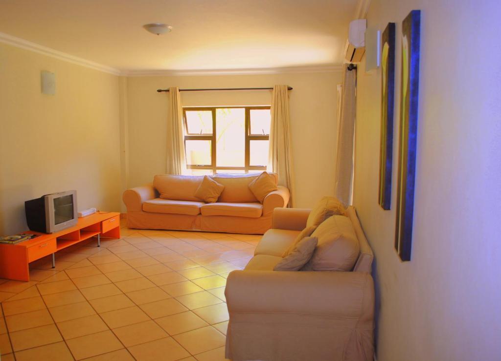 הארטביספורט Palm Valley Inn And Day Spa מראה חיצוני תמונה
