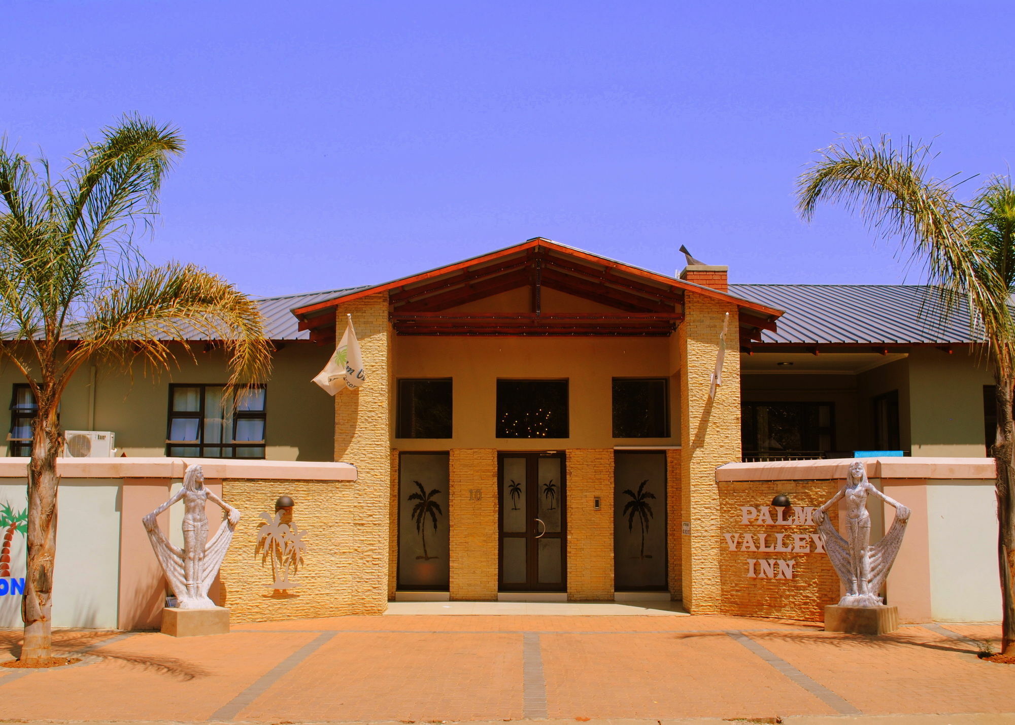 הארטביספורט Palm Valley Inn And Day Spa מראה חיצוני תמונה